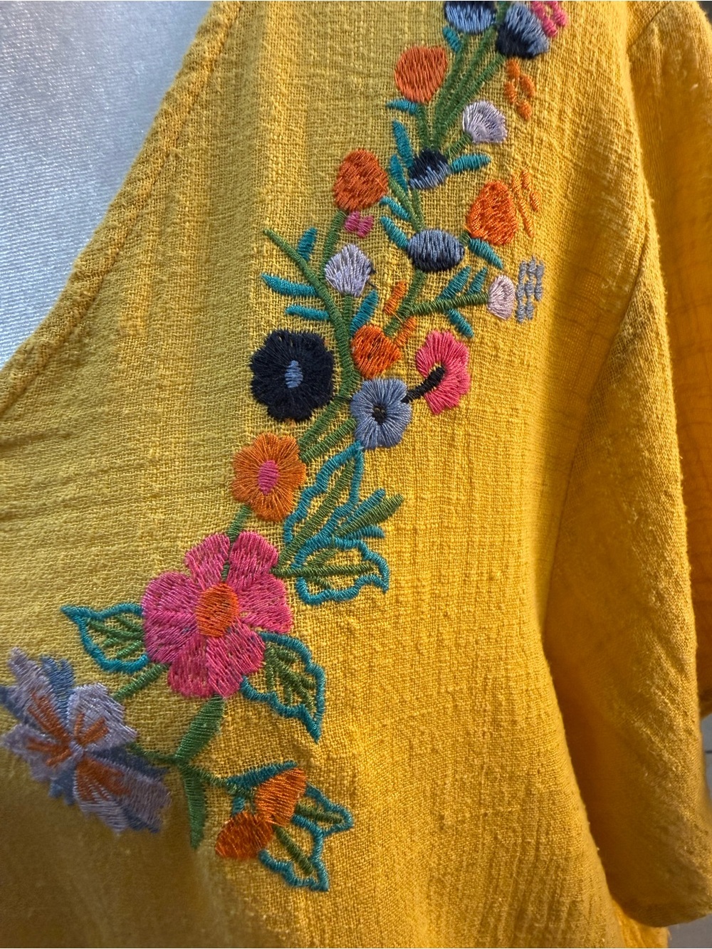Jodifl Mustard Yellow Embroidered Boho Ruffle Tunic Top – Size Large - Picture 5 of 13